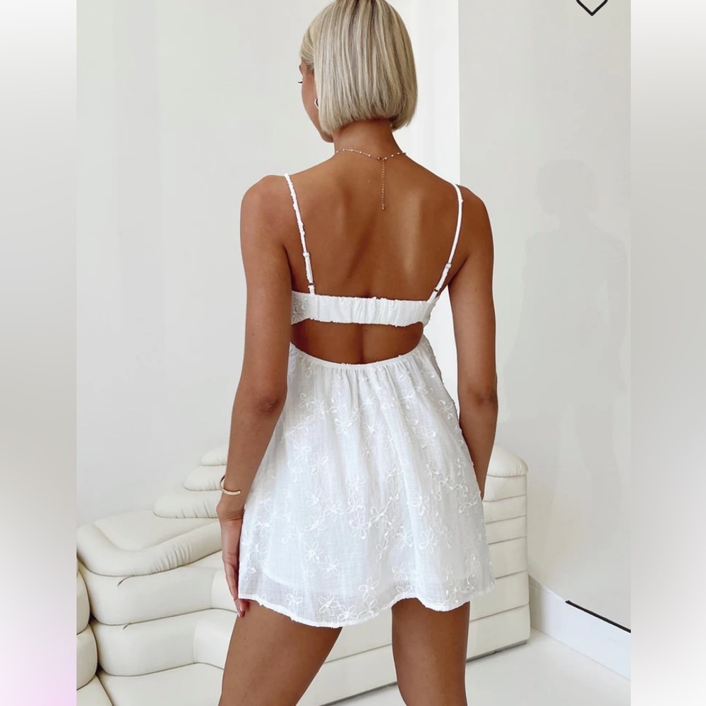 Princess Polly White Granno Sleeveless Babydoll Dress - Picture 3 of 12